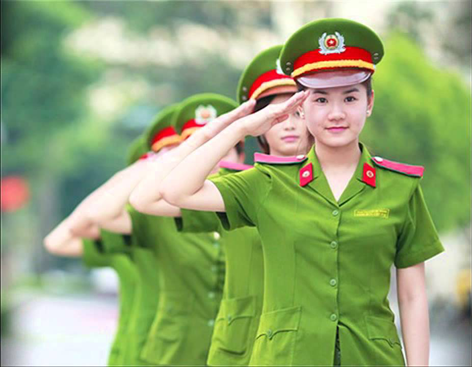 mơ thấy công an đánh con gì
